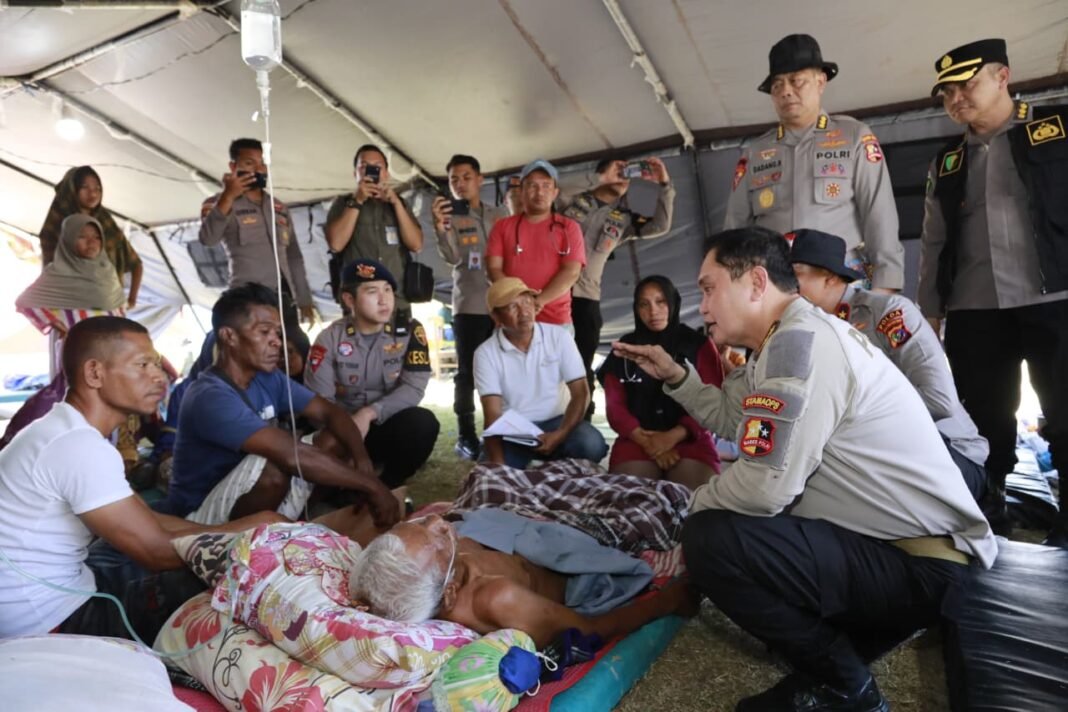 Astamaops polri cek langsung Posko pengungsi Gempa NTT Siapkan DUkungan sar hingga Layanan Media Astamaops polri cek langsung Posko pengungsi Gempa NTT Siapkan DUkungan sar hingga Layanan Media