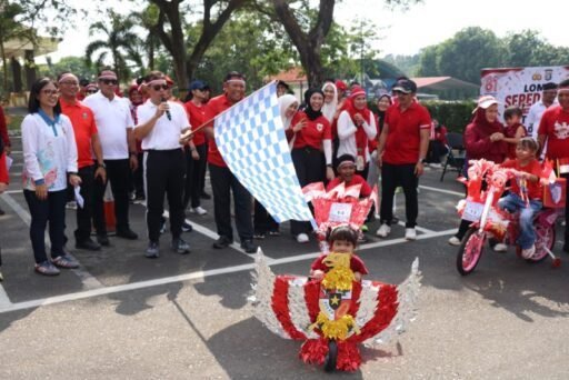 Polda Kepri Gelar Perlombaan Semarak HUT Ke-81 Kemerdekaan RI, Pererat Kekompakan dan Kekeluargaan Polda Kepri Gelar Perlombaan Semarak HUT Ke-81 Kemerdekaan RI, Pererat Kekompakan dan Kekeluargaan