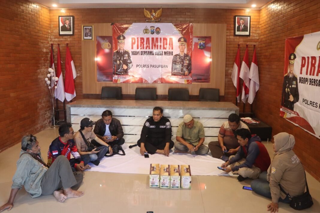 Ngopi Bareng Media Polres Pasuruan Perkuat Komunikasi Dan Keterbukaan Informasi Ngopi Bareng Media Polres Pasuruan Perkuat Komunikasi Dan Keterbukaan Informasi