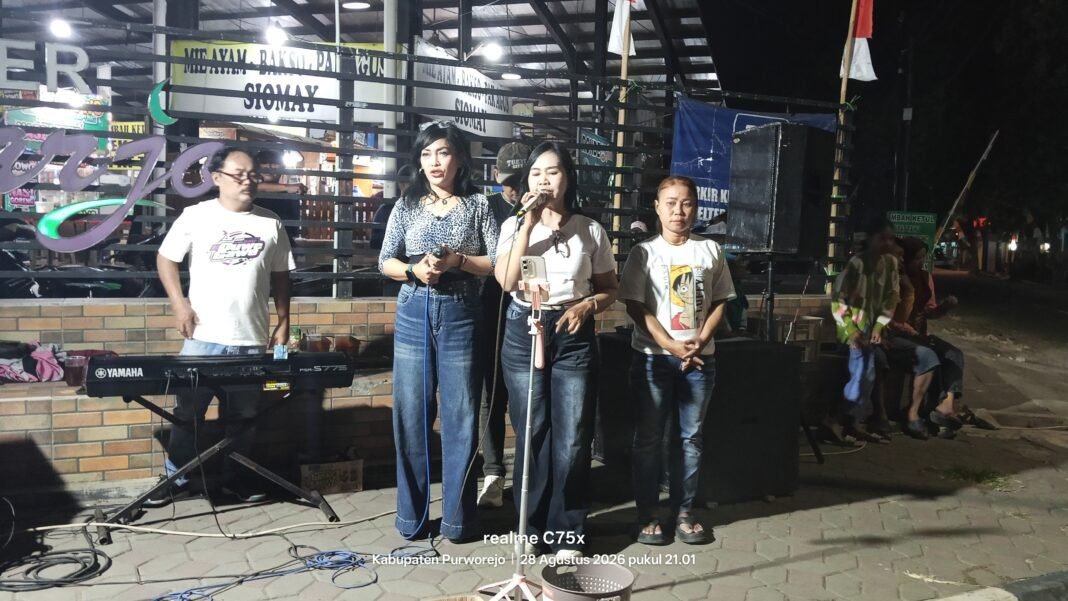 WISATA KULINER ALUN ALUN KUTOARJO HADIRKAN LIVE MUSIK OKAKA & DESTIAN SOUND SYSTEM SETIAP AKHIR PEKAN WISATA KULINER ALUN ALUN KUTOARJO HADIRKAN LIVE MUSIK OKAKA & DESTIAN SOUND SYSTEM SETIAP AKHIR PEKAN