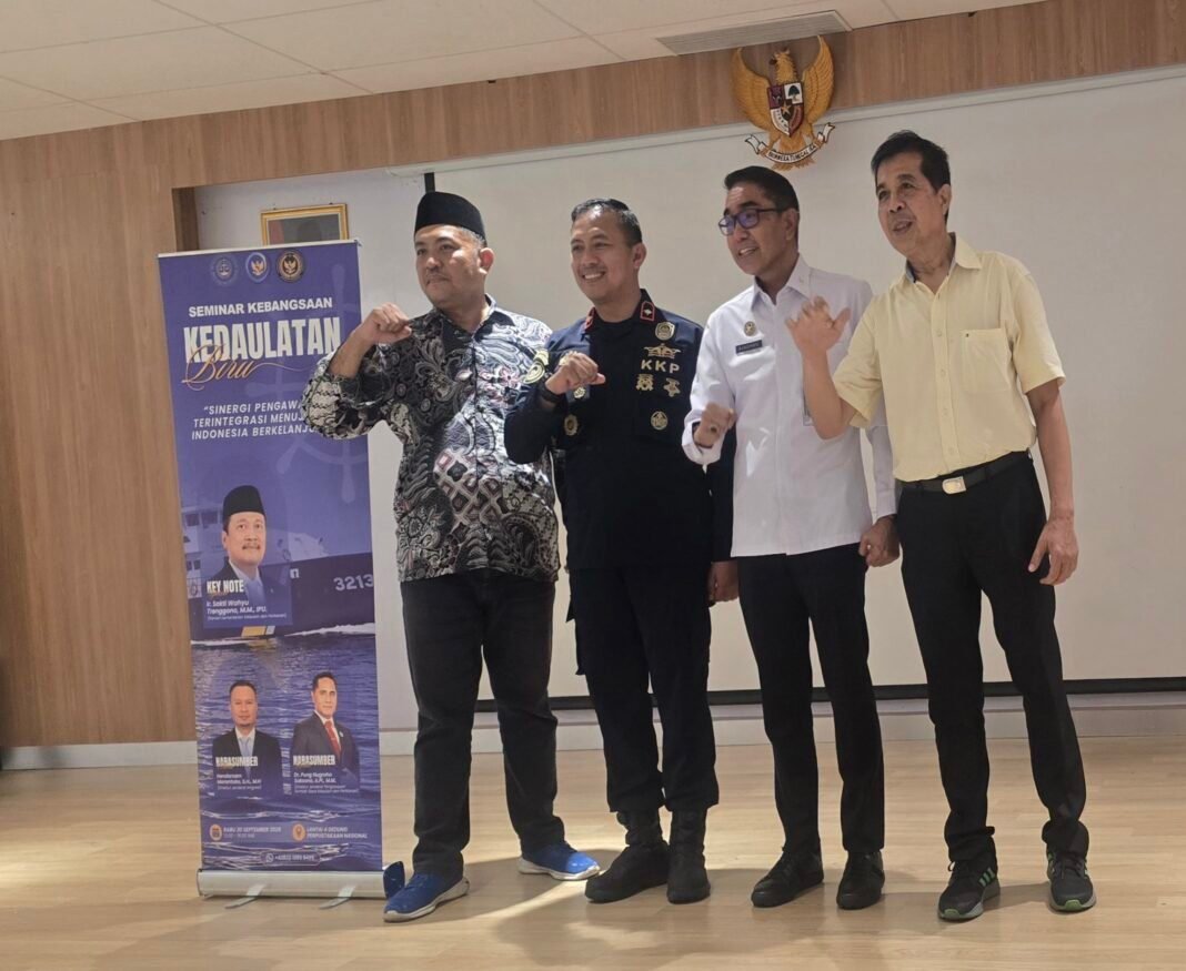 Imigrasi dan PSDKP Perkuat Pengawasan WNA di Perairan Indonesia Imigrasi dan PSDKP Perkuat Pengawasan WNA di Perairan Indonesia