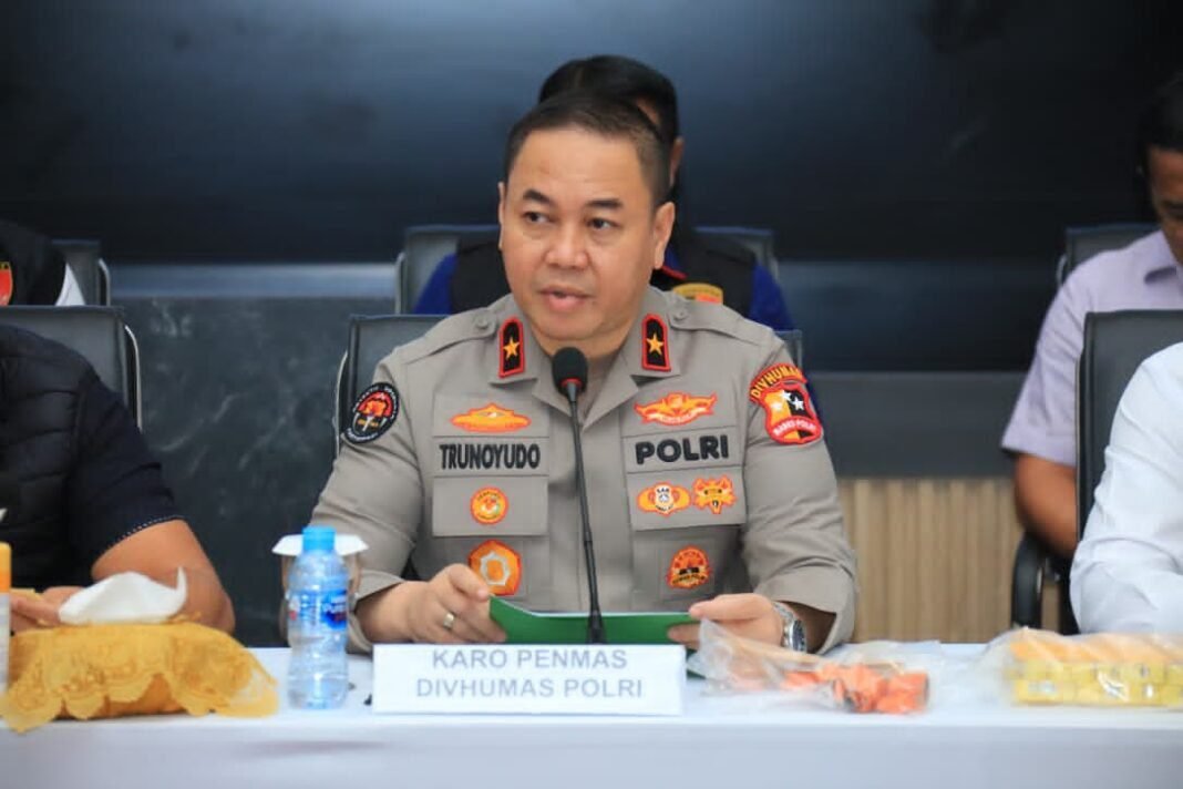 Penegasan Divhumas Polri Dalam Memberikan Pelayanan Penyampaian Aspirasi Penegasan Divhumas Polri Dalam Memberikan Pelayanan Penyampaian Aspirasi