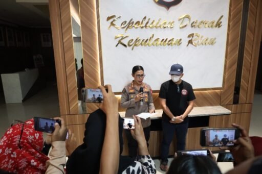 Hasil KRYD Kampung Madani Muka Kuning, 108 Positif Narkoba, Begini Penjelasan Kabid Humas Polda Kepri Hasil KRYD Kampung Madani Muka Kuning, 108 Positif Narkoba, Begini Penjelasan Kabid Humas Polda Kepri