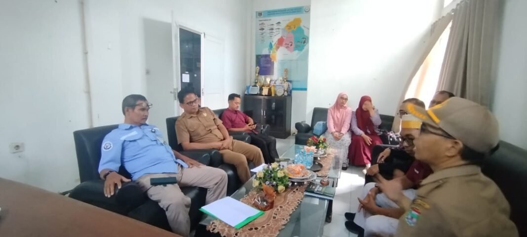 DKP Mamuju Gandeng Unimaju, Lima Tahun Garap Sektor Kelautan untuk Dongkrak Kesejahteraan Nelayan DKP Mamuju Gandeng Unimaju, Lima Tahun Garap Sektor Kelautan untuk Dongkrak Kesejahteraan Nelayan