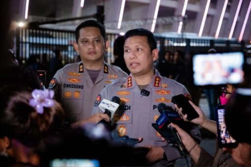 Persija–Persib Berjalan Aman, Polda Metro Jaya: Terima Kasih Telah Bersama Menjaga Jakarta* Persija–Persib Berjalan Aman, Polda Metro Jaya: Terima Kasih Telah Bersama Menjaga Jakarta*