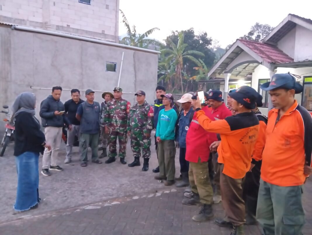 Polsek Nongkojajar Antisipasi Karhutla Malang. Merembet Ke Wilayah Pasuruan Polsek Nongkojajar Antisipasi Karhutla Malang. Merembet Ke Wilayah Pasuruan