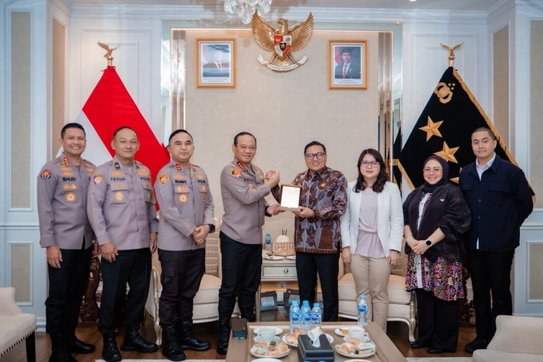 Kapolda Metro Jaya Terima Audiensi Pimpinan DPRD DKI Jakarta* Kapolda Metro Jaya Terima Audiensi Pimpinan DPRD DKI Jakarta*
