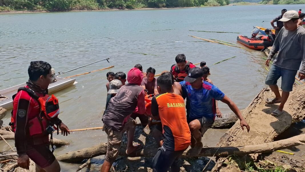 Tragedi Sungai Karama: Dua Warga yang Tenggelam Ditemukan Meninggal Dunia Tragedi Sungai Karama: Dua Warga yang Tenggelam Ditemukan Meninggal Dunia