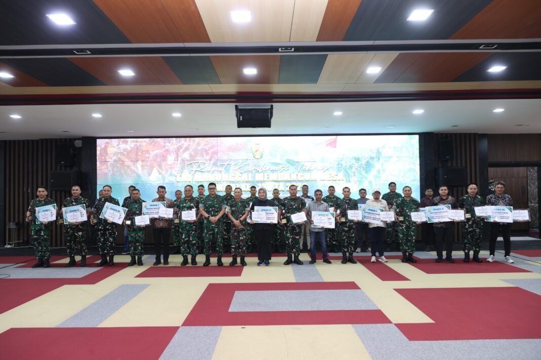 Kodim 0708 Purworejo Raih Juara I Lomba Karya Tulis Jurnalistik TMMD Reguler 129 Kategori Media Cetak Kodim 0708 Purworejo Raih Juara I Lomba Karya Tulis Jurnalistik TMMD Reguler 129 Kategori Media Cetak