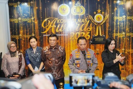 Kapolri Minta Personel Berprestasi Dapat Pengembangan Karier Kapolri Minta Personel Berprestasi Dapat Pengembangan Karier
