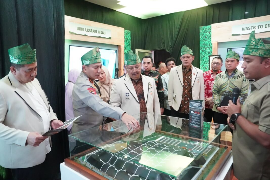 Wakapolri Green Policing Hadir Saat Karhutla dan Kejahatan Lingkungan Makin Kompleks Wakapolri Green Policing Hadir Saat Karhutla dan Kejahatan Lingkungan Makin Kompleks