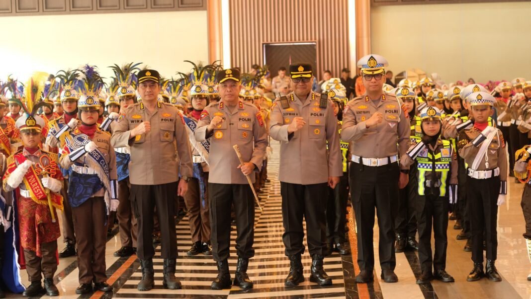 Tanamkan Disiplin Sejak Dini, Kapolda Banten Buka Lomba Polisi Cilik 2026 Tanamkan Disiplin Sejak Dini, Kapolda Banten Buka Lomba Polisi Cilik 2026