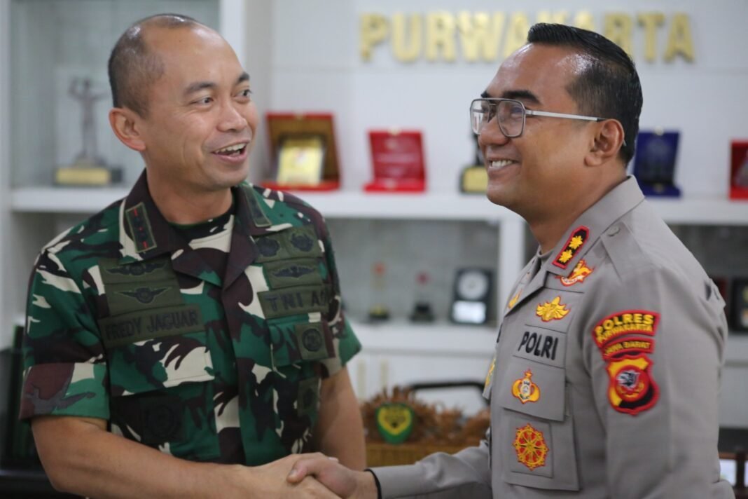 Perkuat Sinergitas TNI-Polri, Kapolres Purwakarta Silaturahmi ke Makodim 0619 Purwakarta Perkuat Sinergitas TNI-Polri, Kapolres Purwakarta Silaturahmi ke Makodim 0619 Purwakarta