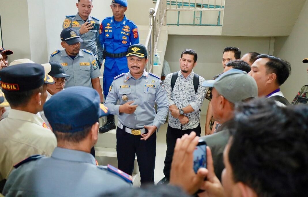 Pemkab Aceh Barat Eksekusi Pengelolaan Pelabuhan Jetty,Minta PT.MPM Serahkan Aset Pelabuhan Pemkab Aceh Barat Eksekusi Pengelolaan Pelabuhan Jetty,Minta PT.MPM Serahkan Aset Pelabuhan