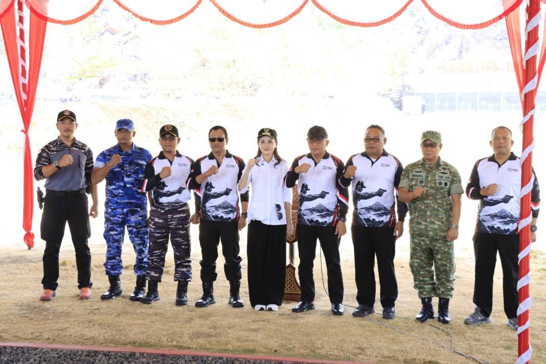 Wakapolda Malut Hadiri Pembukaan Lomba Menembak, Dorong Lahirnya Atlet Berprestasi Wakapolda Malut Hadiri Pembukaan Lomba Menembak, Dorong Lahirnya Atlet Berprestasi