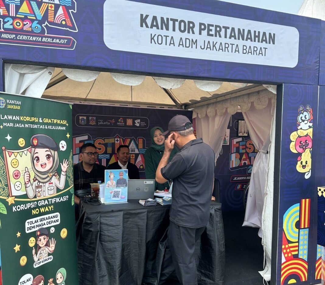 Kantah Jakbar Hadir di Festival Batavia, Warga Bisa Konsultasi Pertanahan Langsung Kantah Jakbar Hadir di Festival Batavia, Warga Bisa Konsultasi Pertanahan Langsung