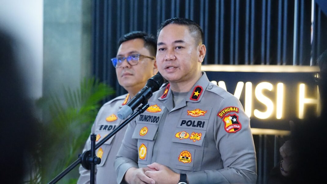 Empat Tersangka Kasus KM Virgo Ditahan, Termasuk Tiga Pihak Perusahaan Empat Tersangka Kasus KM Virgo Ditahan, Termasuk Tiga Pihak Perusahaan