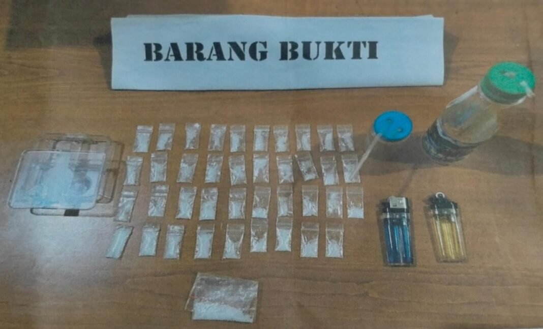 Kabur Lewat Pintu Belakang, Pengedar Sabu Ditangkap di Hotel Garuda Kabur Lewat Pintu Belakang, Pengedar Sabu Ditangkap di Hotel Garuda