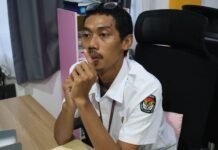 POTRET DEMOKRASI DAN PENYELENGGARAAN PEMILU DI PAPUA BARAT