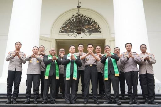 *KapoldaMetroJayaHadiri MingguKasihdiGerejaGPIBImmanuel Gambir,KapolresJakpusPerkuatToleransidanSilaturahmi* *KapoldaMetroJayaHadiri MingguKasihdiGerejaGPIBImmanuel Gambir,KapolresJakpusPerkuatToleransidanSilaturahmi*