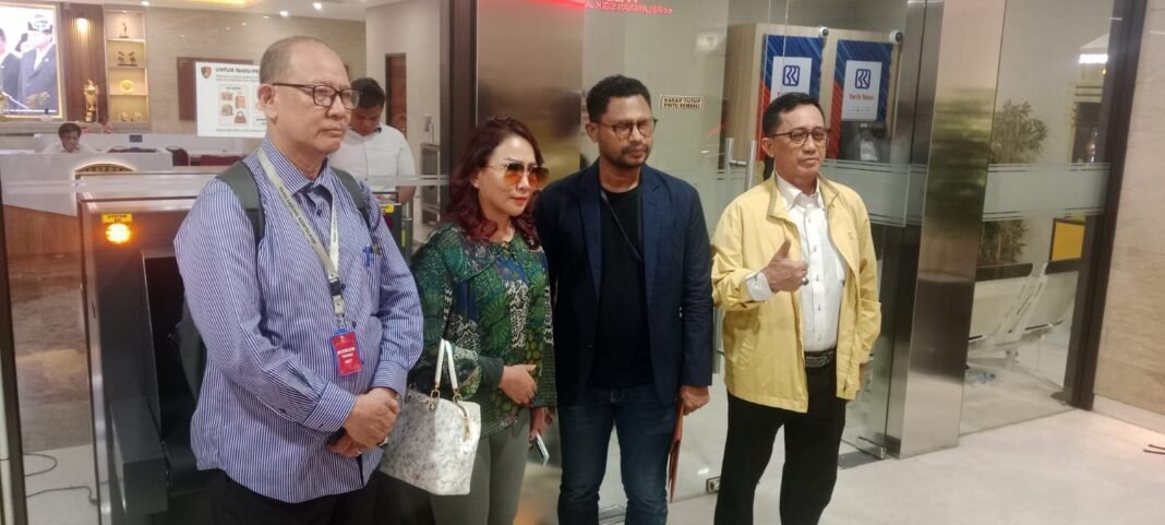 Mohon Atensi KAPOLRI, Minta Kanit III IPTU Dobi Dievaluasi, Kinerja Tidak Jelas & Gelar Perkara Dinantikan Mohon Atensi KAPOLRI, Minta Kanit III IPTU Dobi Dievaluasi, Kinerja Tidak Jelas & Gelar Perkara Dinantikan