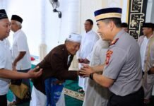 Kapolda Maluku Utara Gelar Jumat Keliling di Ternate Tengah, Serukan Pentingnya Persaudaraan