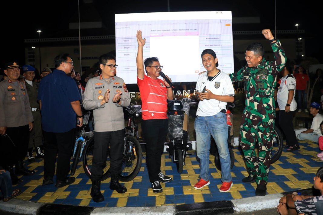 Garuda Juara, Ribuan Warga Tangerang Rayakan Kemenangan di Taman Elektrik Garuda Juara, Ribuan Warga Tangerang Rayakan Kemenangan di Taman Elektrik