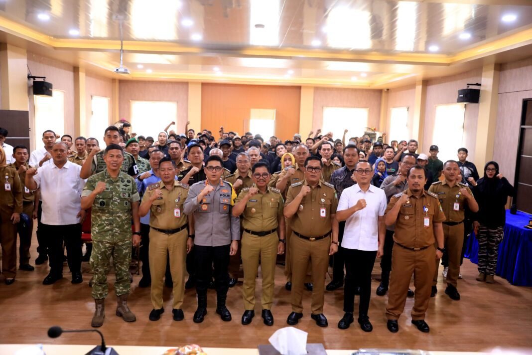 Jaga Kota Bersama, Sachrudin Gembleng Barisan Satlinmas Jaga Kota Bersama, Sachrudin Gembleng Barisan Satlinmas